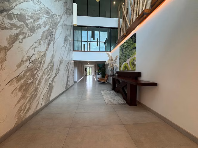 ALQUILER O VENTA DE APARTAMENTO EN CONDOMINIO - ESCAZU*