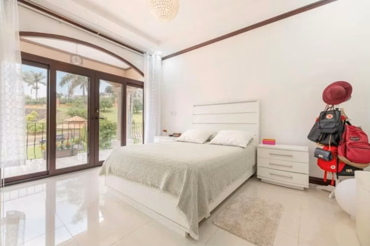 CASA CON APARTAMENTO DE VISITAS EN VENTA / COLINAS DE MONTEALEGRE - Imagen 15