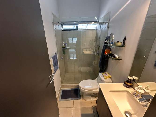 ¡Se vende casa de una sola planta en Condominio  Robles de Lindora Pozos Santa Ana - Imagen 5