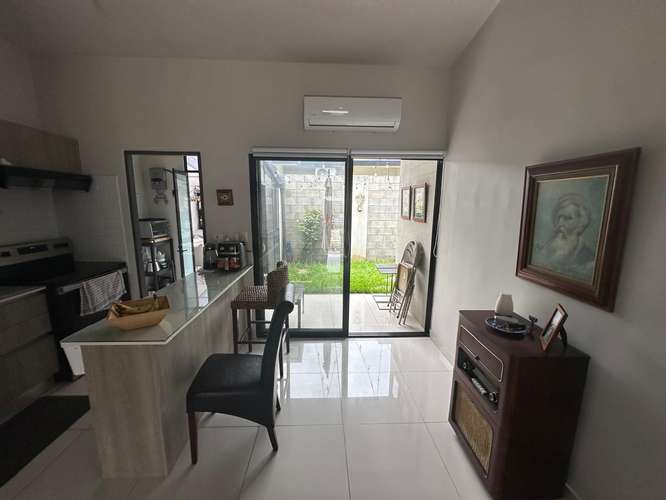 ¡Se vende casa de una sola planta en Condominio  Robles de Lindora Pozos Santa Ana - Imagen 4