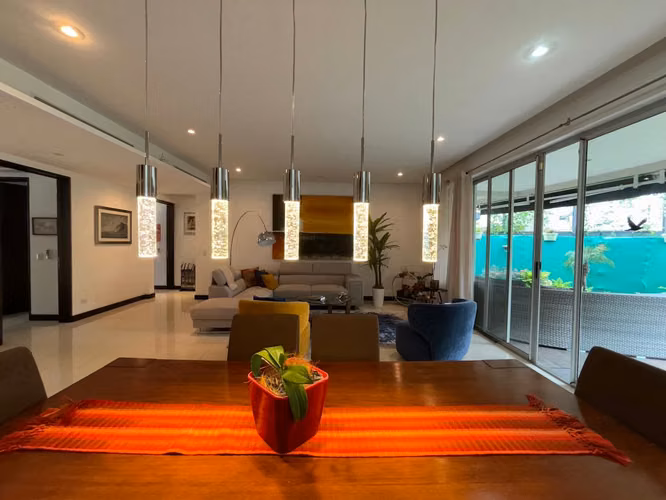 VENTA DE APARTAMENTO EN PRIMER PISO - CONDOMINIO - SANTA ANA
