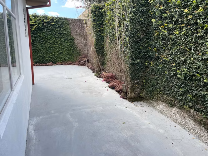 Venta de Casa en Sabanilla de Montes de Oca. - Imagen 17