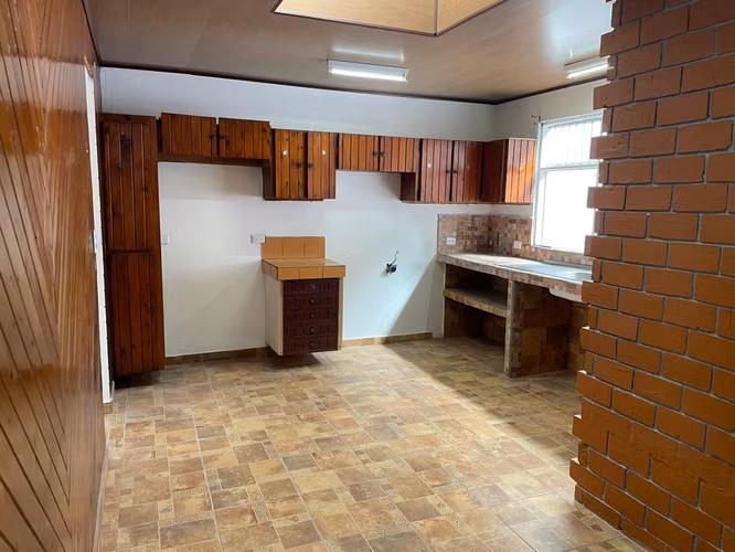 Venta de Casa en Sabanilla de Montes de Oca. - Imagen 11