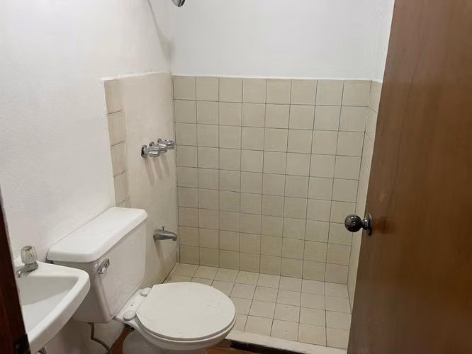 Venta de Casa en Sabanilla de Montes de Oca. - Imagen 9
