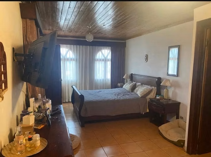 Guayabos, Curridabat, amplia, iluminada y con area verde - Imagen 4