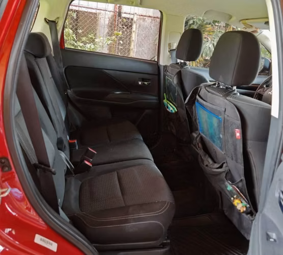 MITSUBISHI OUTLANDER 2020 AUTOMATICO MOTOR 2.000 CC 7 PASAJEROS FULL EXTRAS