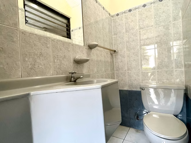 ALQUILER DE CASA EN CONDOMINIO - URUCA - HOSPITAL DEL TRAUMA - Imagen 10