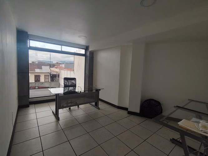Alquiler Oficinas Excelente Precio y Ubicación - Barrio Luján AP - Imagen 5