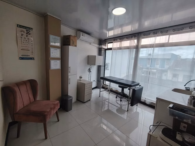 Alquiler Oficinas Excelente Precio y Ubicación - Barrio Luján AP - Imagen 7