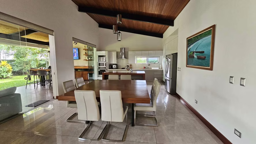 RCOAL-4076 SAN RAFAEL, ALAJUELA. PRECIOSA CASA EN CONDOMINIO COMPLETAMENTE AMUEBLADA