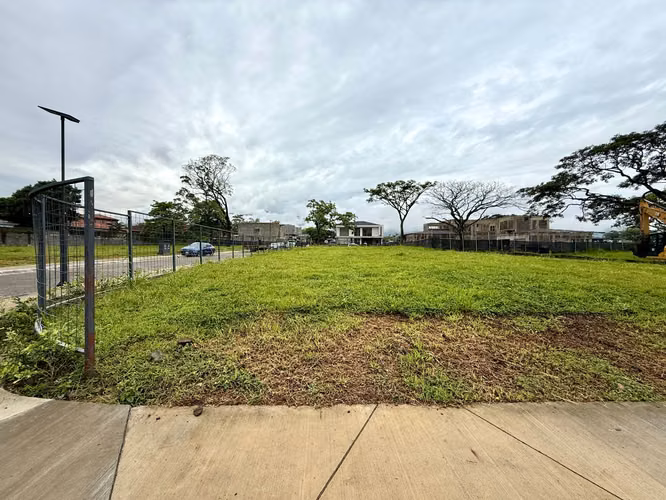 VENTA DE LOTE EN CONDOMINIO LATITUD LINDORA