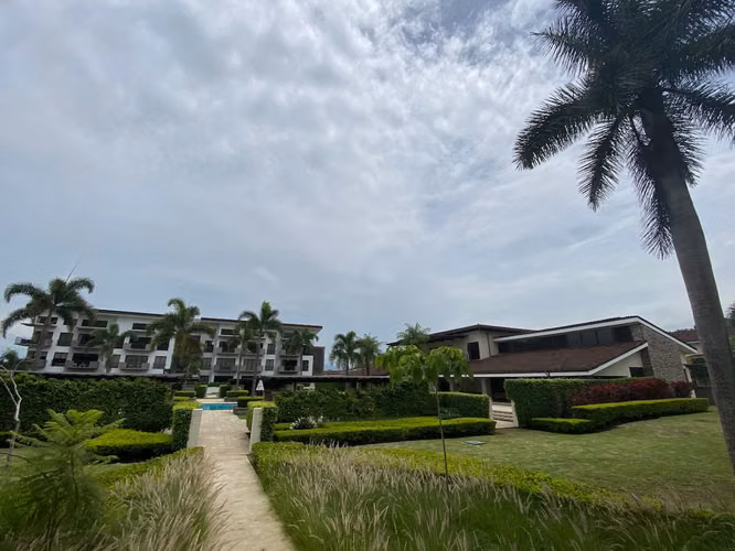 VENTA DE APARTAMENTO AMUEBLADO EN PARQUES DEL SOL - SANTA ANA