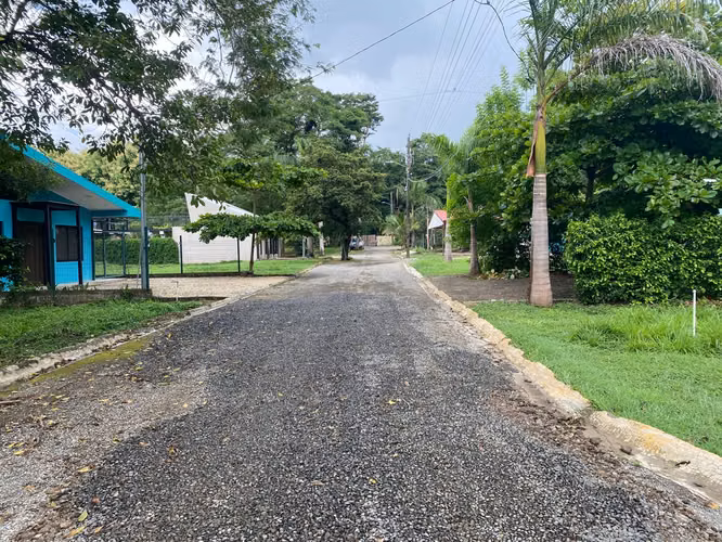 Lote de oportunidad en venta cerca de Playa Avellanas, Monte Donato. - Imagen 4