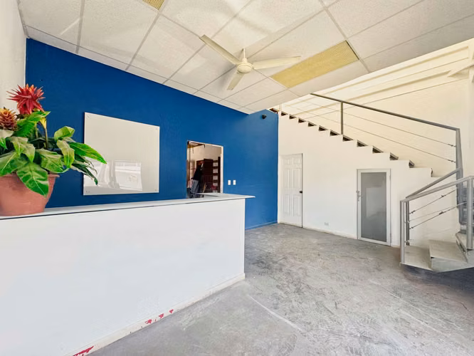 WAREHOUSE-OFFICE FOR RENT