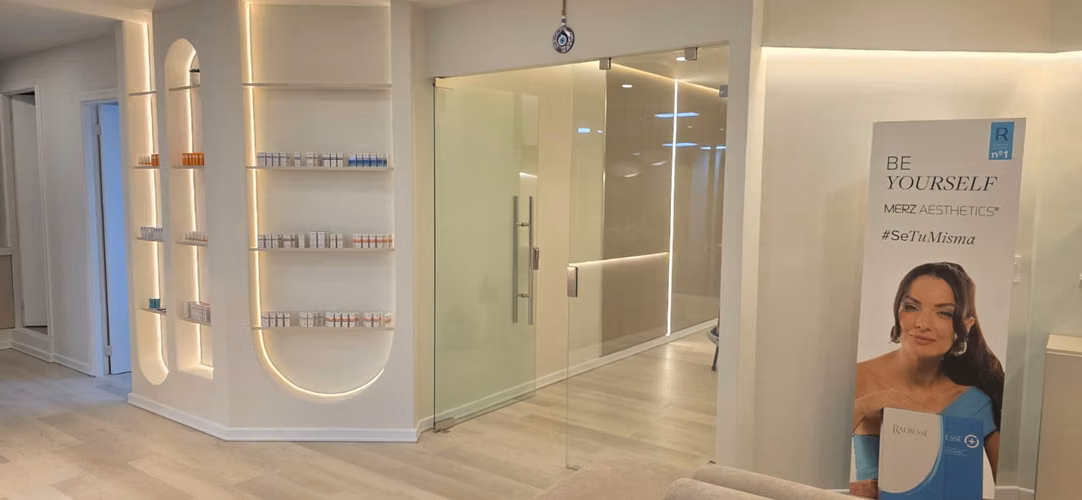 Venta de oficina 194,38m2 en La Sabana, para inversión en Oficentro La Sabana, con seguridad y parqueos. - Imagen 8