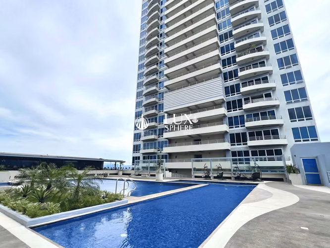 Venta de oficina en Paseo Colón, San José. 59 m2 y 42 m2 (dos oficinas unidas). Amueblada y equipada.