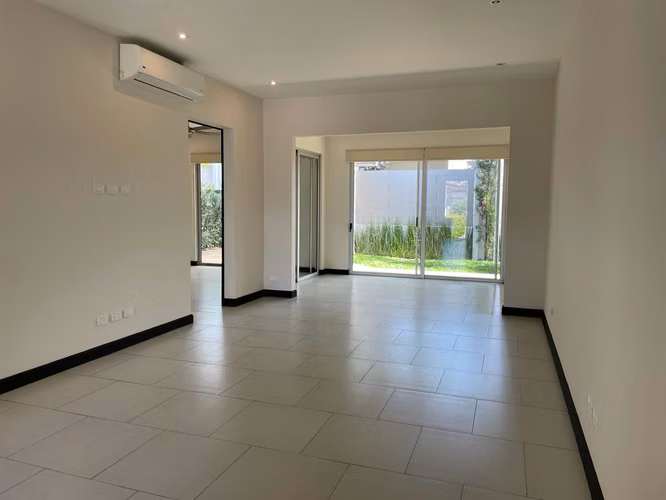 SE ALQUILA CASA DE 1 PLANTA EN CONDOMINIO EN LINDORA* - Imagen 2