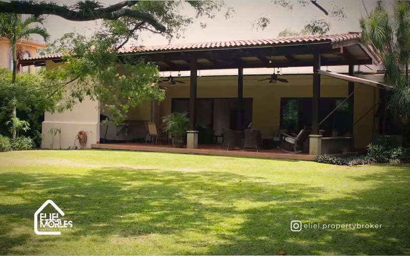 Venta Casa Valle del Sol, Santa Ana