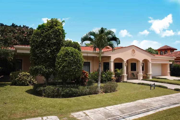 Venta Casa Valle del Sol, Santa Ana