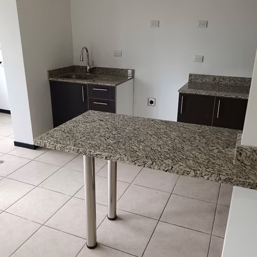 Apartamento 2 dormitorios 2 parqueos, Condominio Paso Real, Concasa
