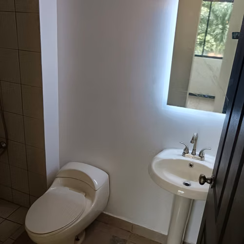 Apartamento 2 dormitorios 2 parqueos, Condominio Paso Real, Concasa