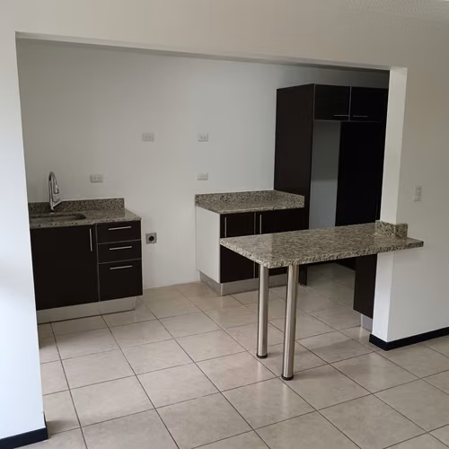 Apartamento 2 dormitorios 2 parqueos, Condominio Paso Real, Concasa