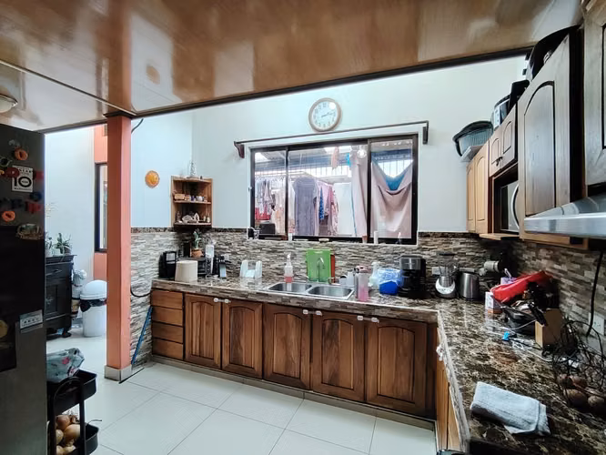 LC- id 39634 Casa grande o 2 casas en venta en San Diego de la Unión - Imagen 12