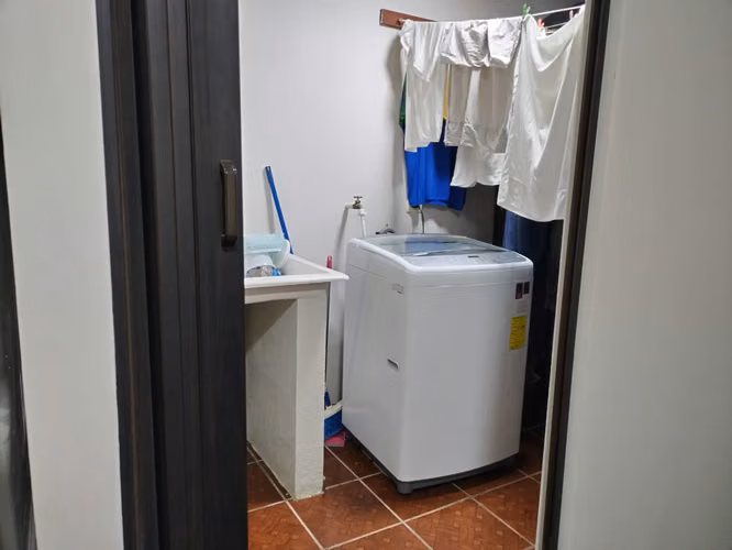 LC. id 40490 Venta de propiedad con 2 apartamentos y una casa - Imagen 7