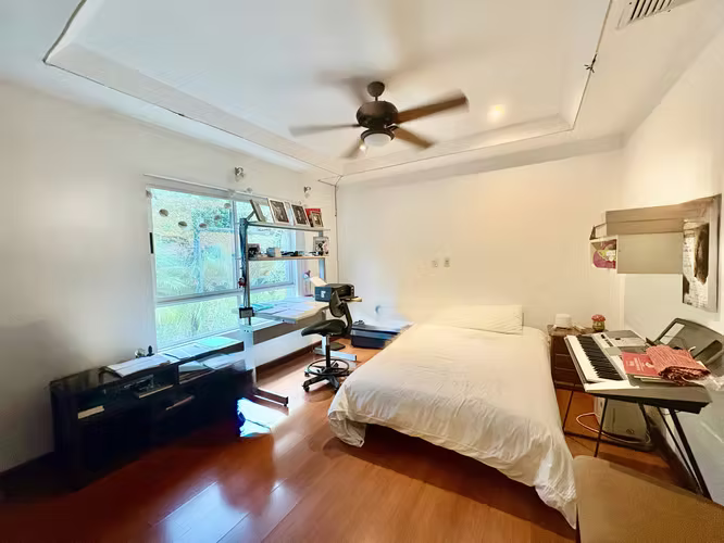 GUACHIPELIN ESCAZU! HERMOSA CASA  4 HAB + SERVICIO Y PISCINA PRIVADA
