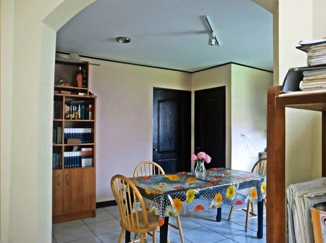 NL- Propiedad en Venta con Apto en Condominio La Unión (ID38873)