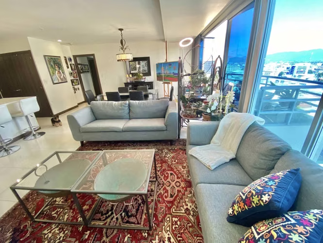 Venta Lujoso apartamento piso 13 1 habitacion 2 baños 2 parq. 2 bodegas en San José - Imagen 4