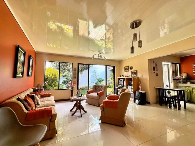Venta de Casa en Zapote San José ( Urbanización El Trébol) - Imagen 4