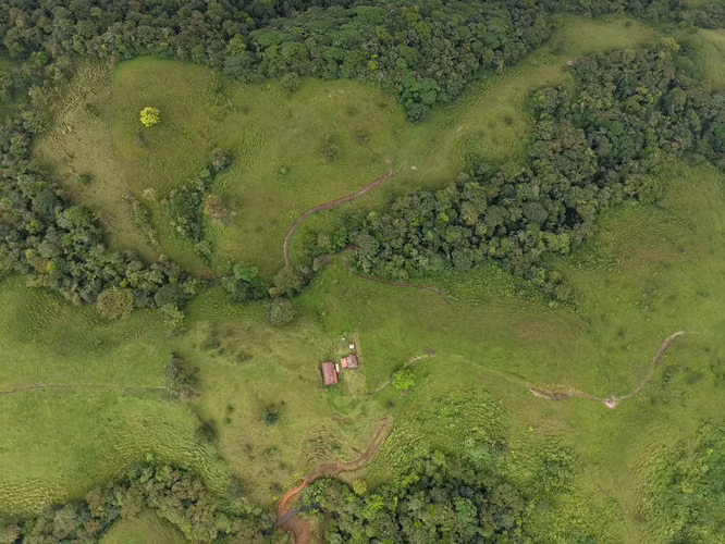 Hermosa finca de oportunidad