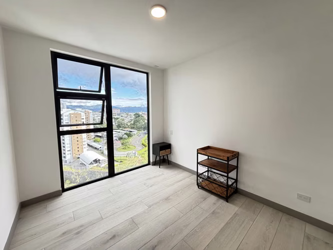 Apartamento Penthouse en Núcleo Sabana Sur amoblado