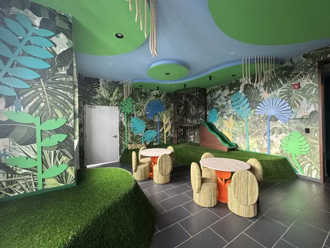 Apartamento Penthouse en Núcleo Sabana Sur amoblado