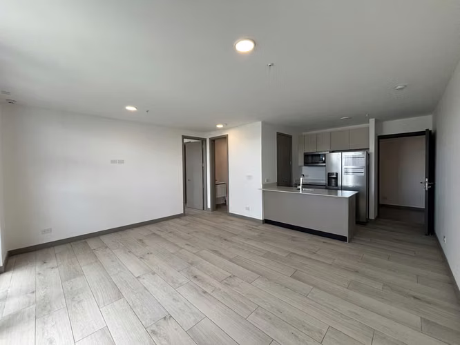 Apartamento Penthouse en Núcleo Sabana Sur amoblado