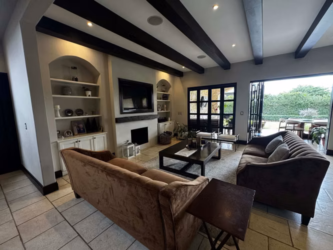 SE VENDE CASA EN CONDOMINIO HACIENDA REAL,SANTA ANA - Imagen 4