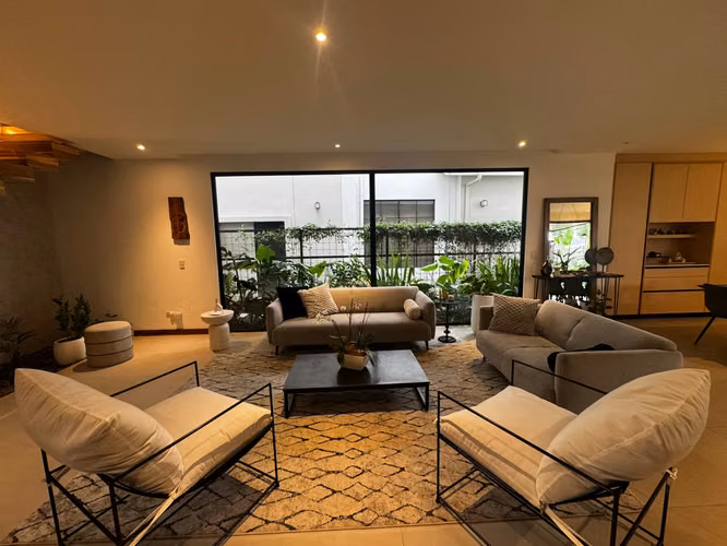 SE VENDE CASA EN CONDOMINIO FRANCOSTA, HEREDIA