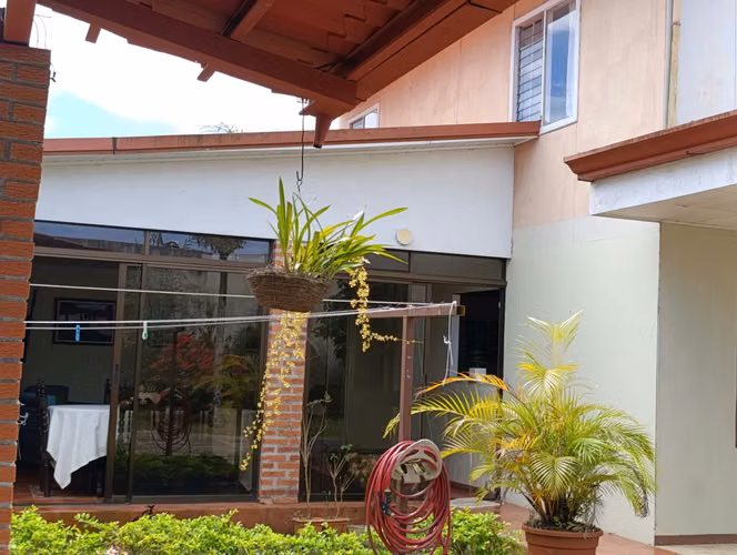 Venta Casa en Palmares- Cerca de todo