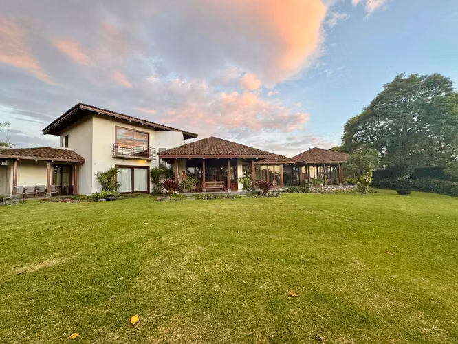 The Lake view house