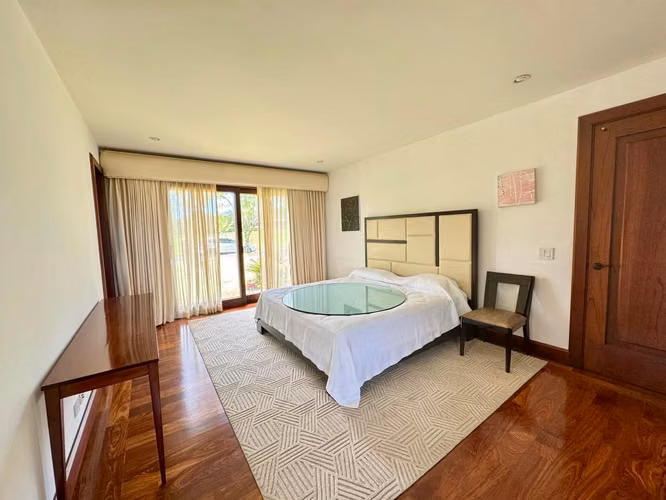 The Lake view house