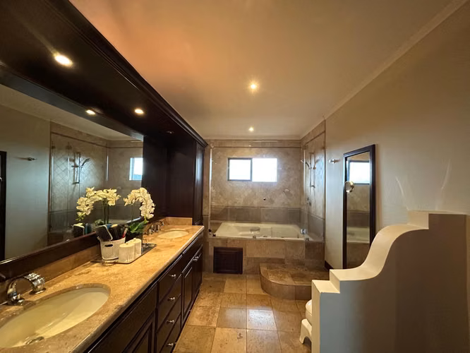 SE VENDE CASA EN ESCAZU JABONCILLOS $685000
