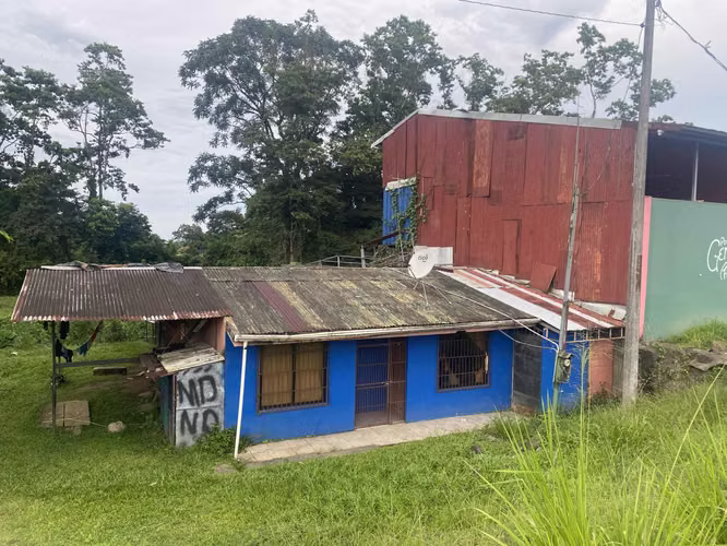 Tu Oportunidad de Exito Comercial en Guápiles está aquí.