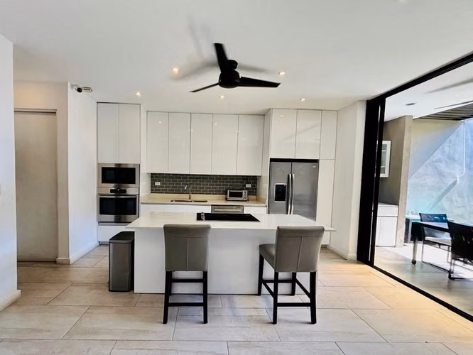 VENTA DE CASA DE UNA PLANTA EN CONDOMINIO EVORA - SANTA ANA - Imagen 2