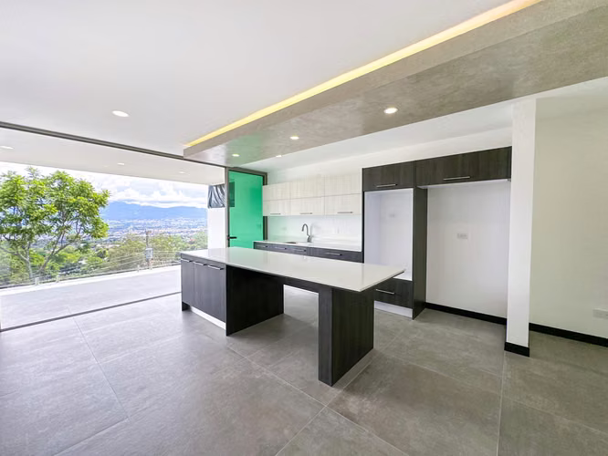 Alquiler de moderna casa con espectaculares vistas en Escazú - Imagen 2