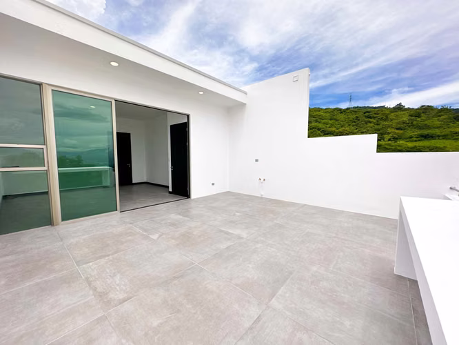 Alquiler de moderna casa con espectaculares vistas en Escazú - Imagen 9