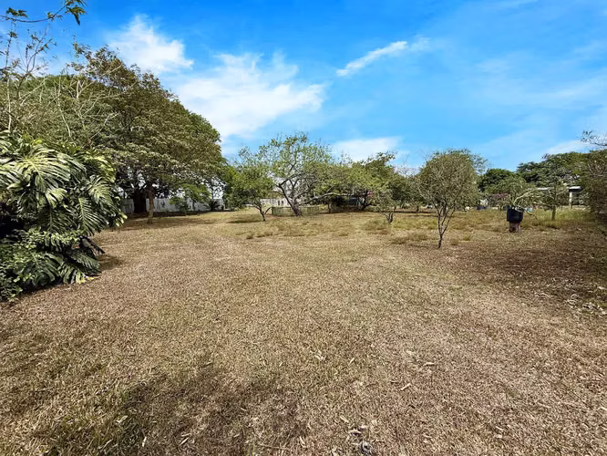 Se vende Terreno con Uso de Media Densidad, Brasil de Santa Ana