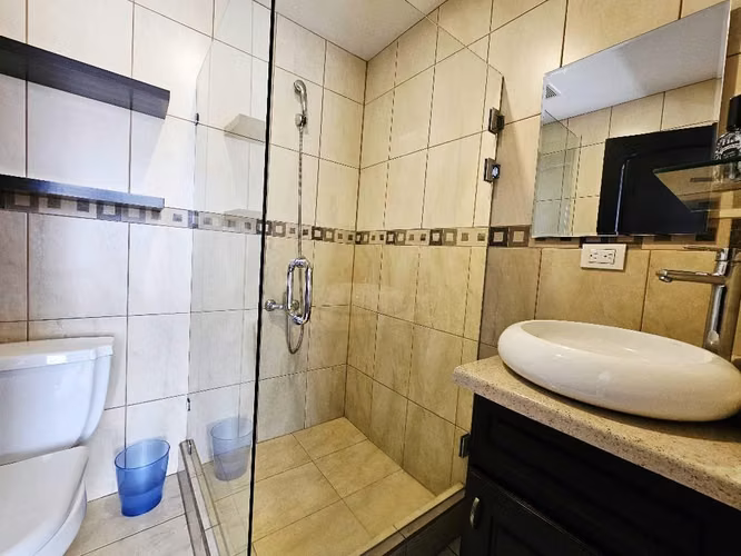 Vendo casa independiente en La Angelina Cartago