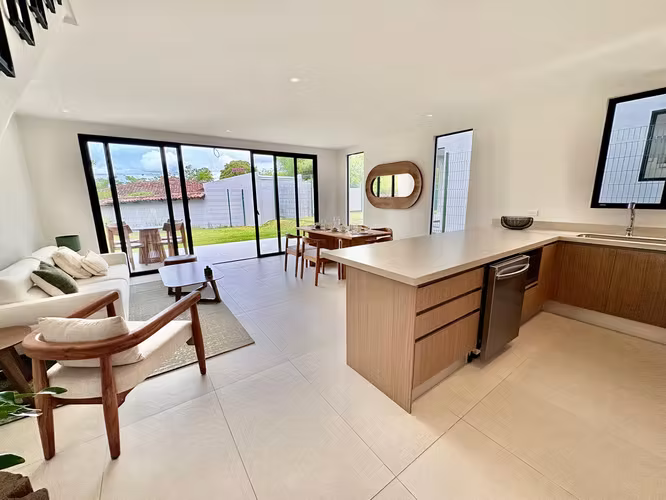 CONDMINIO FRANCOSTA-HEREDIA!  EXCLUSIVAS MODERNAS CASAS DE 3 HAB/2.5BAÑOS