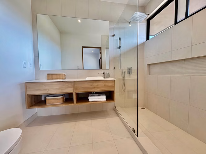 CONDMINIO FRANCOSTA-HEREDIA!  EXCLUSIVAS MODERNAS CASAS DE 3 HAB/2.5BAÑOS